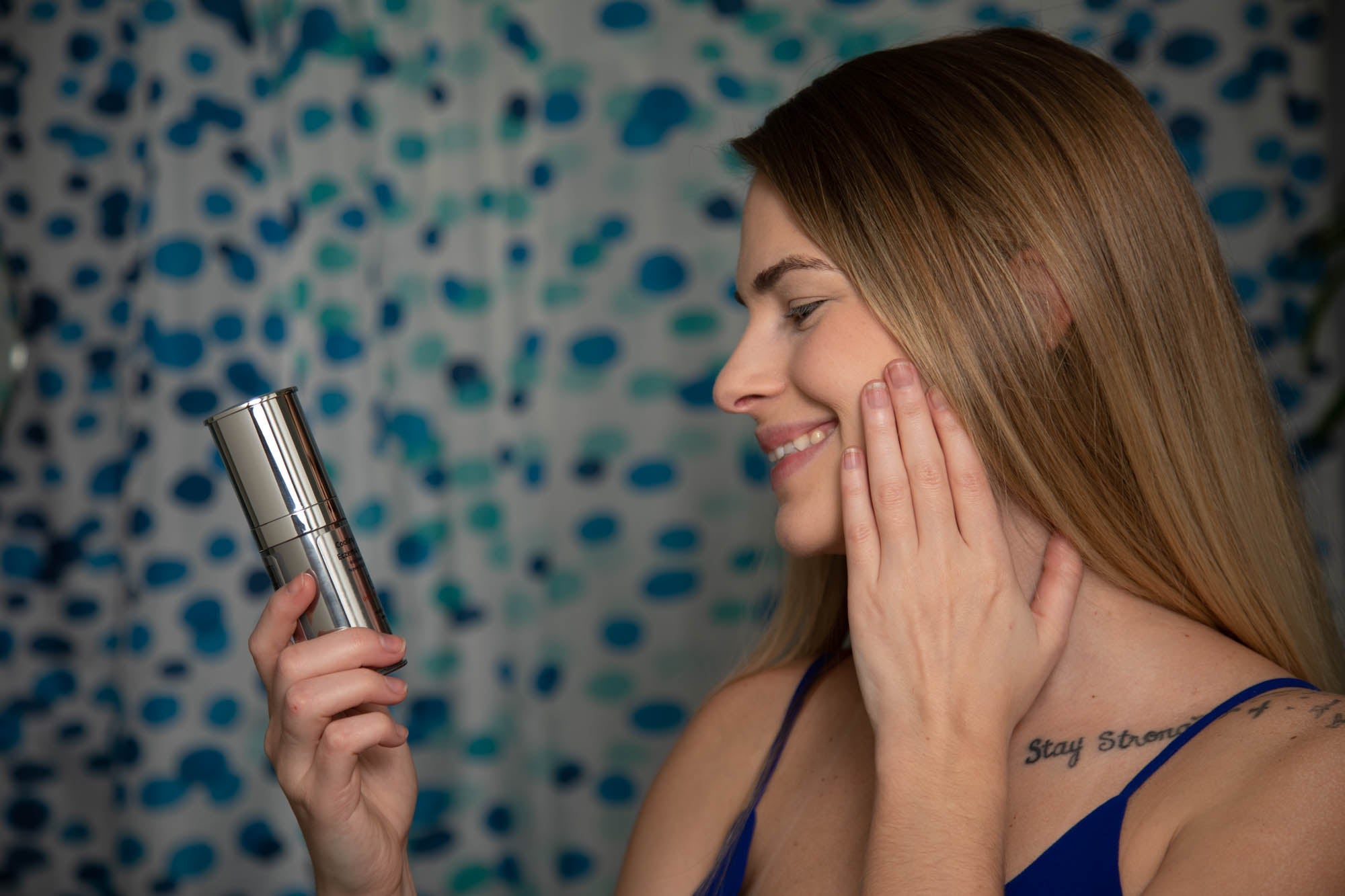Lightweight Face Moisturizer for Sensitive & Dry Skin – Calming &
