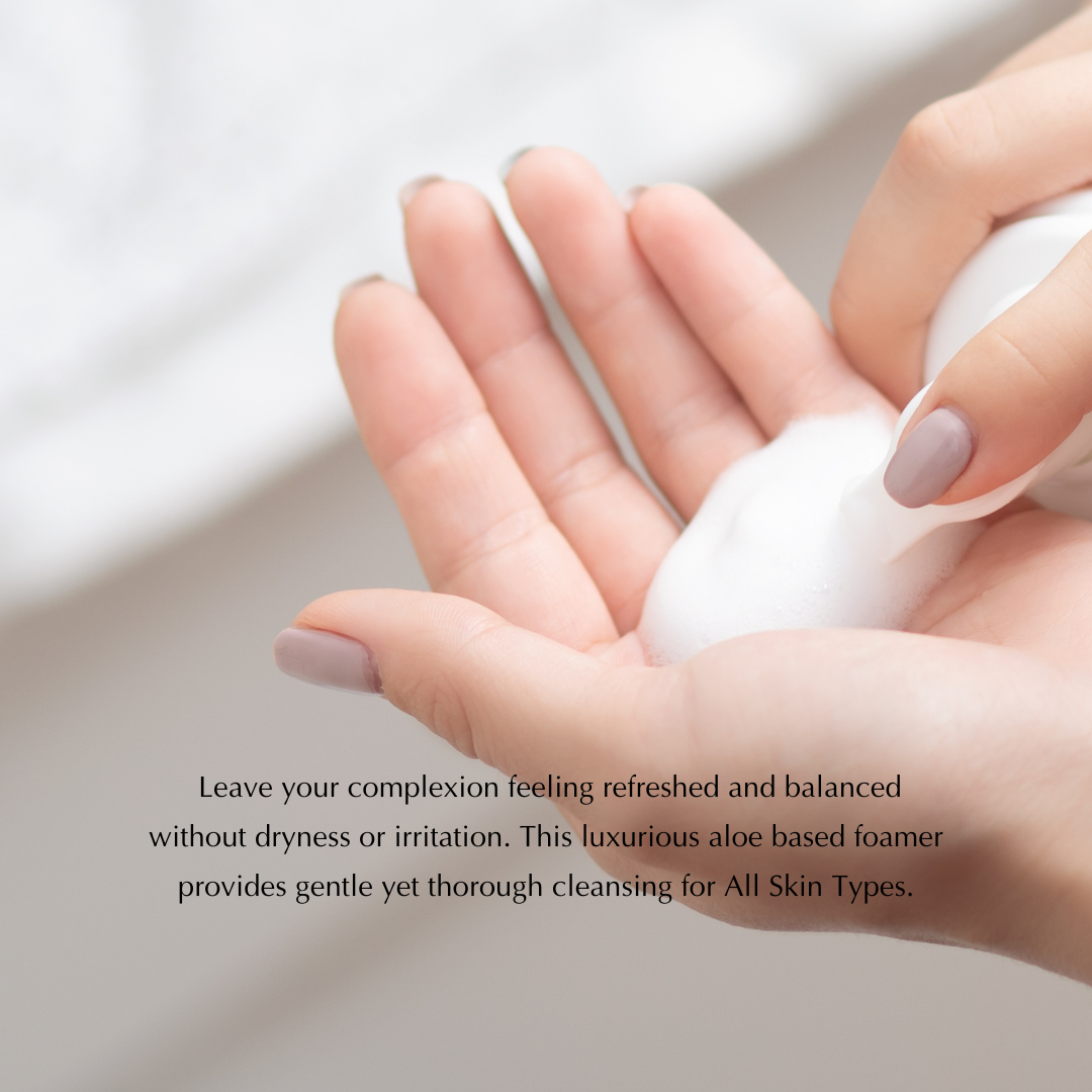 Gentle Foaming Facial Cleanser – Aloe, Apple & Ashwagandha for All